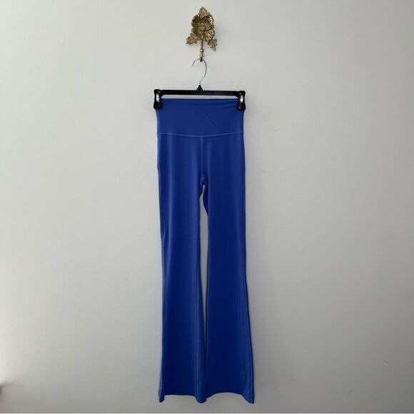 Lululemon Align High-Rise Mini-Flared Pant 32" Wild Indigo 2 - Picture 1 of 5